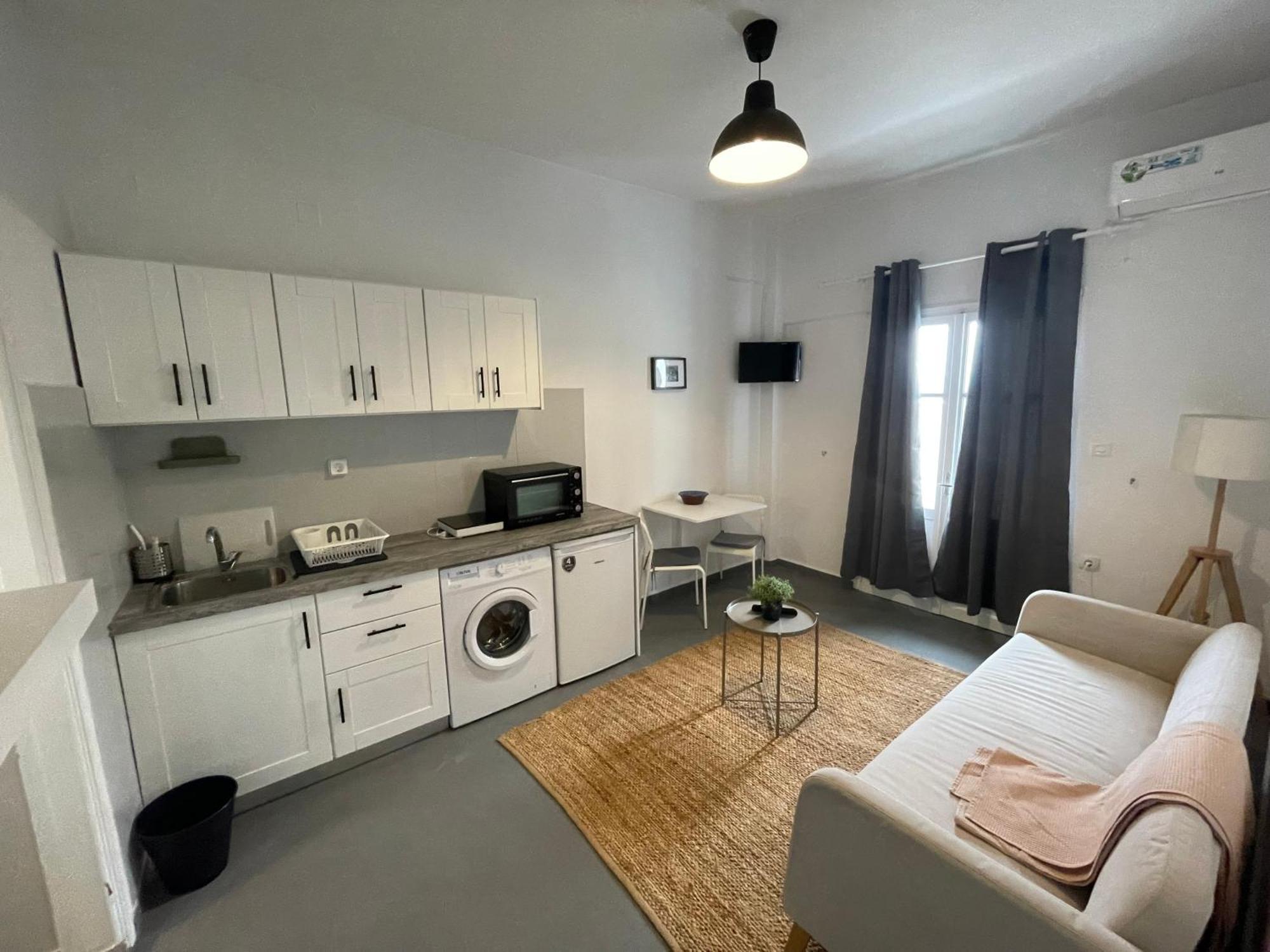 Spanos Apartments - Panteli Eksteriør billede