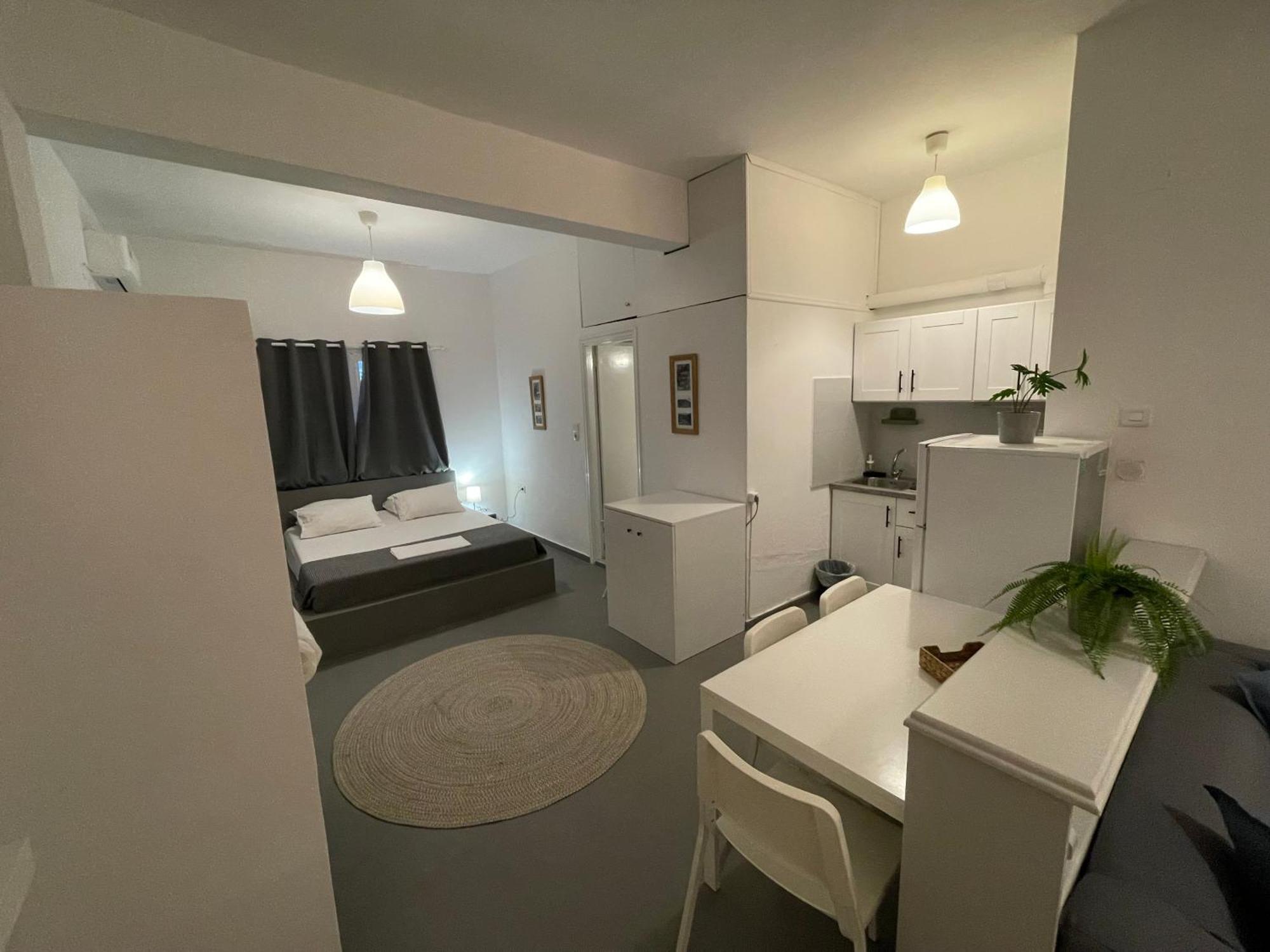 Spanos Apartments - Panteli Eksteriør billede